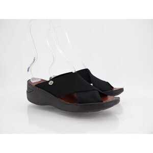 Bzees Women's Desire Sandals 9 Wedge Heel Slip On Black Textile Casual Comfy